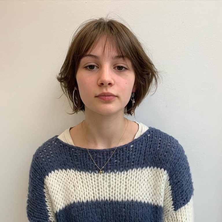 20 Stunning Textured Bob with Bangs Hairstyles That Will Transform Your Look